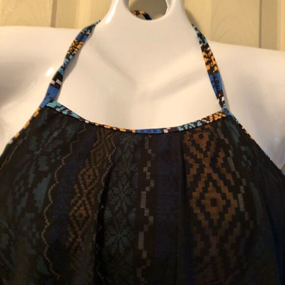 Ruffle bikini size small ties at neck - Picture 3 of 7